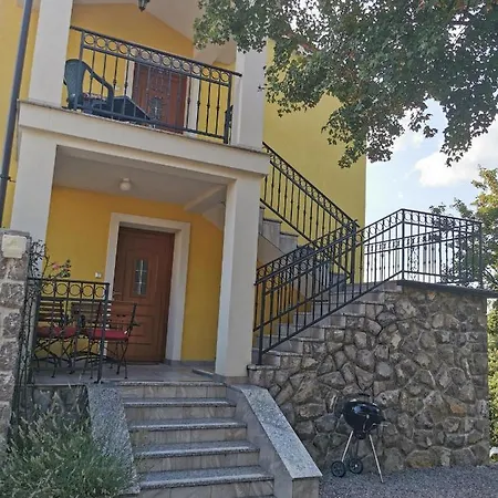 Apartment Andrea Kraljevica